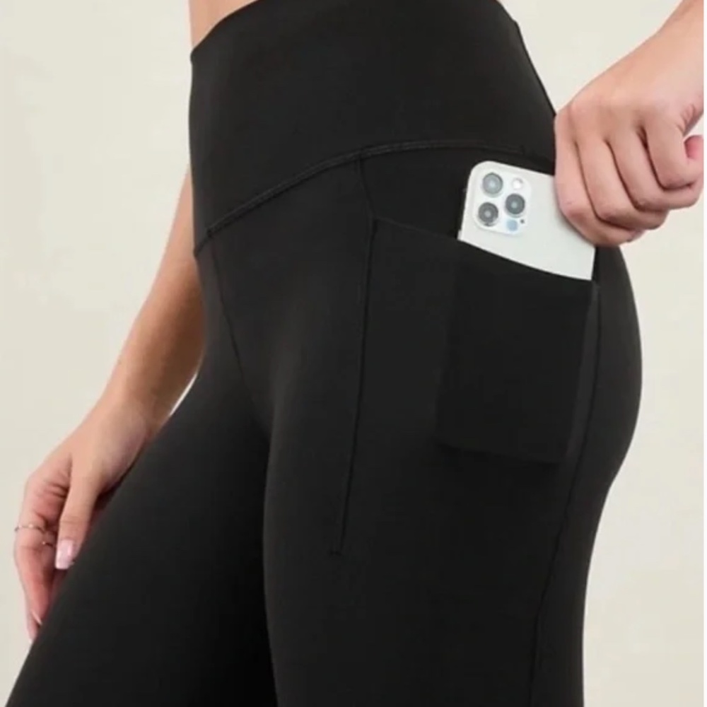 Athleta Salutation Stash Colorblock 7/8 Tight Size PS Black/White - Picture 6 of 11